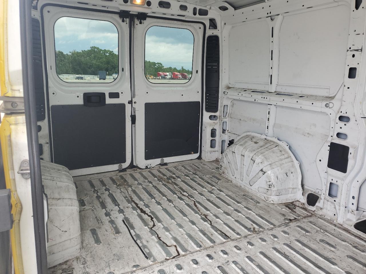 3C6TRVAG7LE127407 2020 Ram Promaster - Trucks Delivery Van