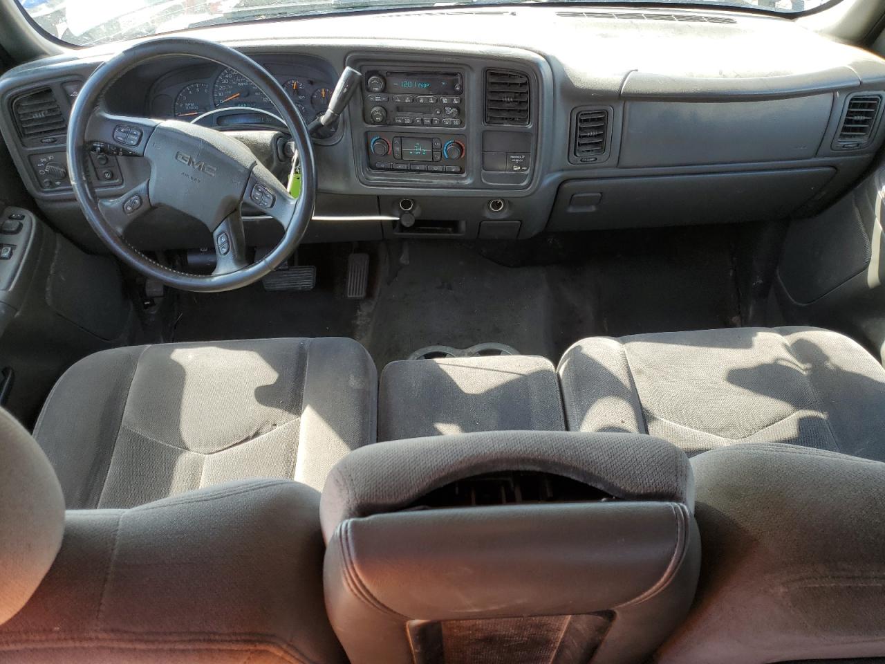 2005 GMC Sierra K2500 Heavy Duty VIN: 1GTHK29U75E206778 Lot: 66911555