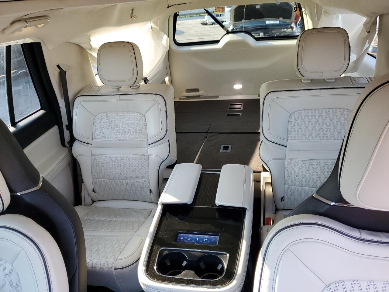 2022 Lincoln Navigator L Black Label VIN: 5LMJJ3TT2NEL04653 Lot: 69053795