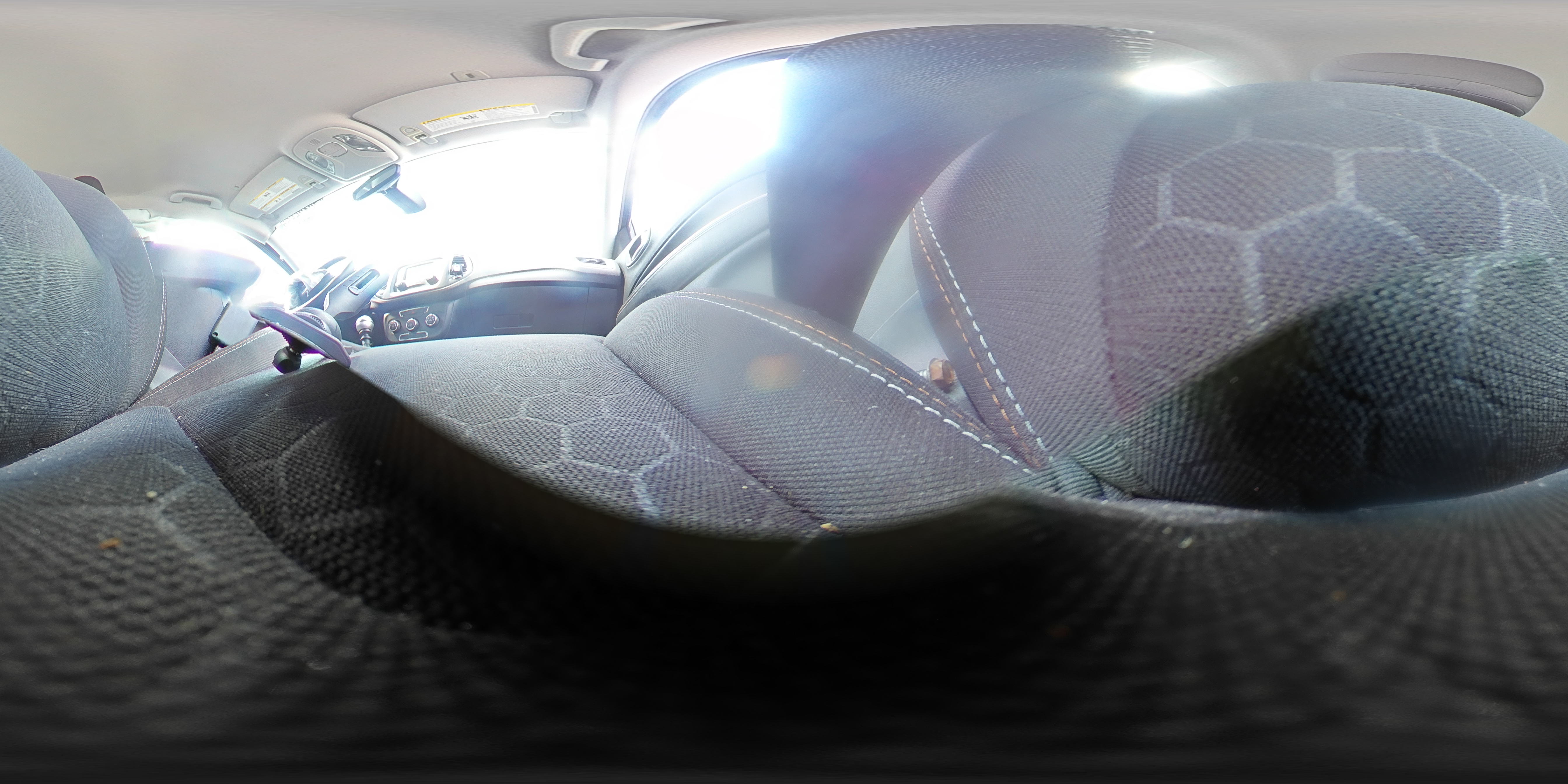 2018 Jeep Compass Sport VIN: 3C4NJCAB7JT328881 Lot: 70125555