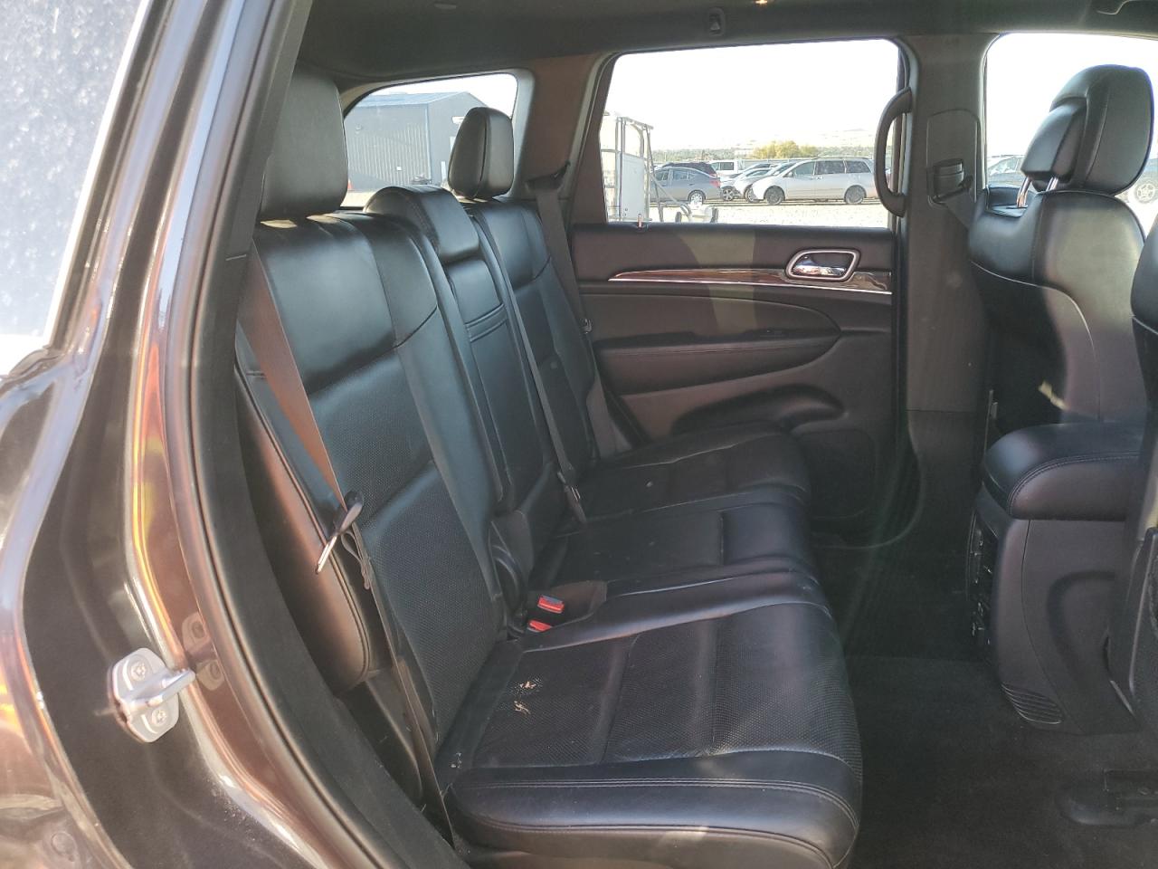2018 Jeep Grand Cherokee Overland VIN: 1C4RJFCG0JC440431 Lot: 68701375