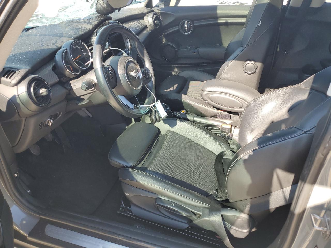 2015 Mini Cooper VIN: WMWXM5C50FT973049 Lot: 70634695
