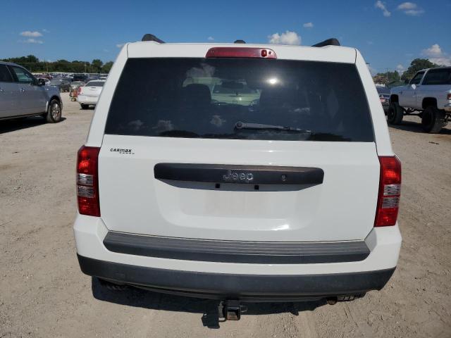  JEEP PATRIOT 2016 Белы