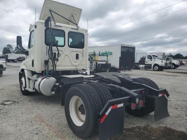 2017 FREIGHTLINER CASCADIA 113   