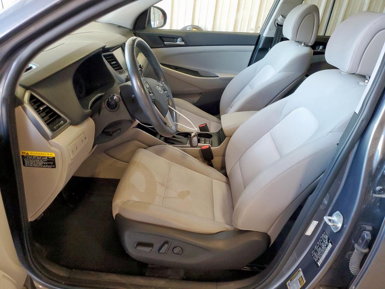 2018 Hyundai Tucson Value VIN: KM8J33A20JU629308 Lot: 67594185