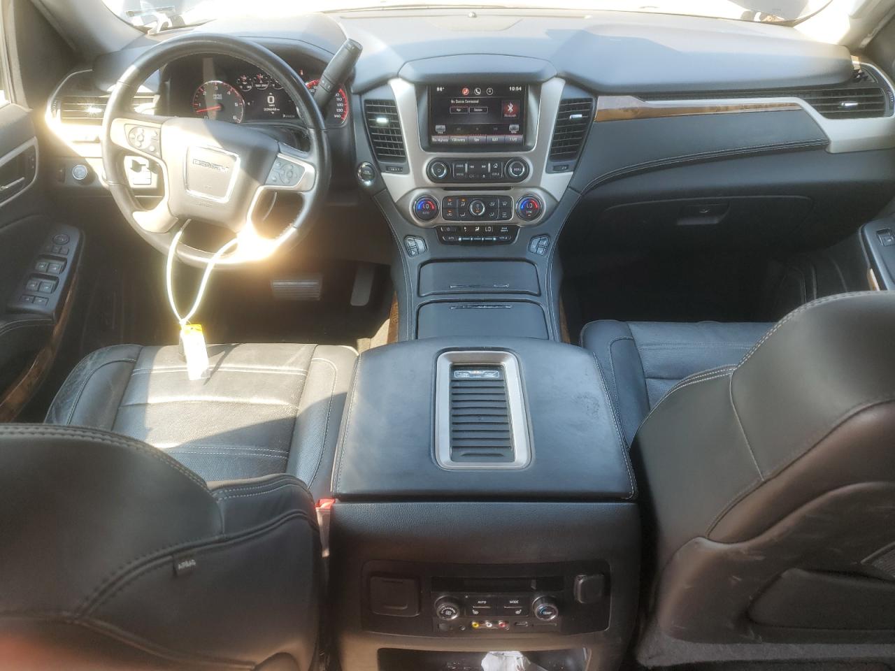 2015 GMC Yukon Xl Denali VIN: 1GKS2JKJ9FR642191 Lot: 69272025