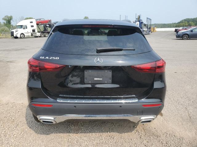  MERCEDES-BENZ GLA-CLASS 2024 Czarny