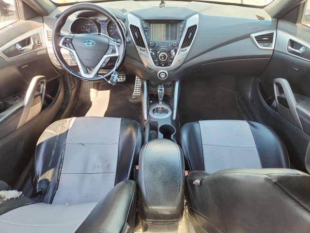 Купе HYUNDAI VELOSTER 2016 Белы