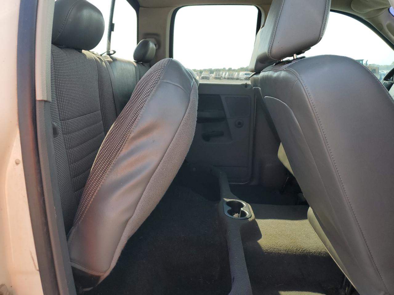 2008 Dodge Ram 1500 St VIN: 1D7HU18NX8J164719 Lot: 68137535