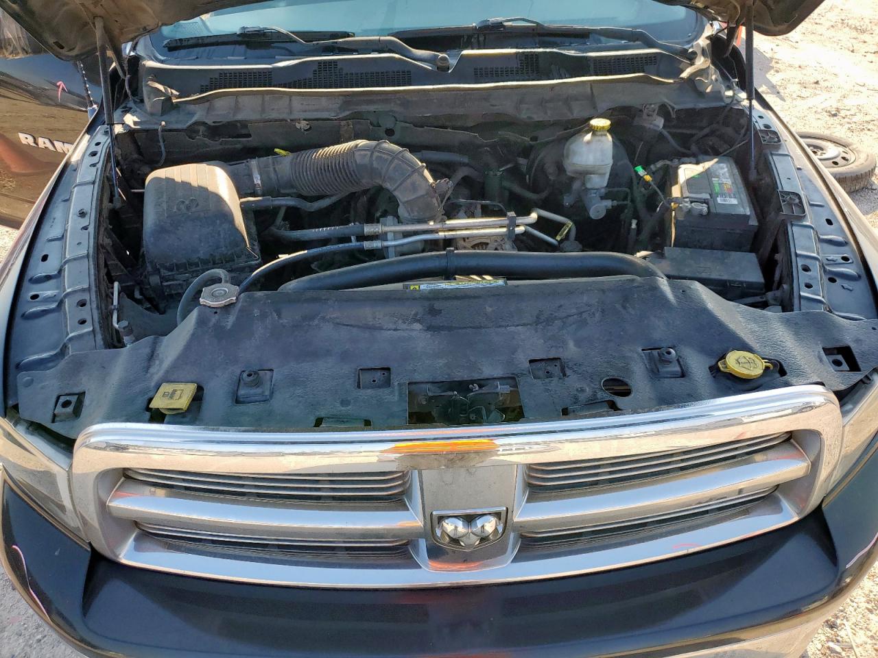 2011 Dodge Ram 1500 VIN: 1D7RV1GT5BS565873 Lot: 70009865