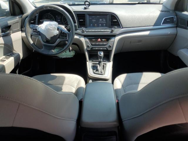  HYUNDAI ELANTRA 2018 Srebrny