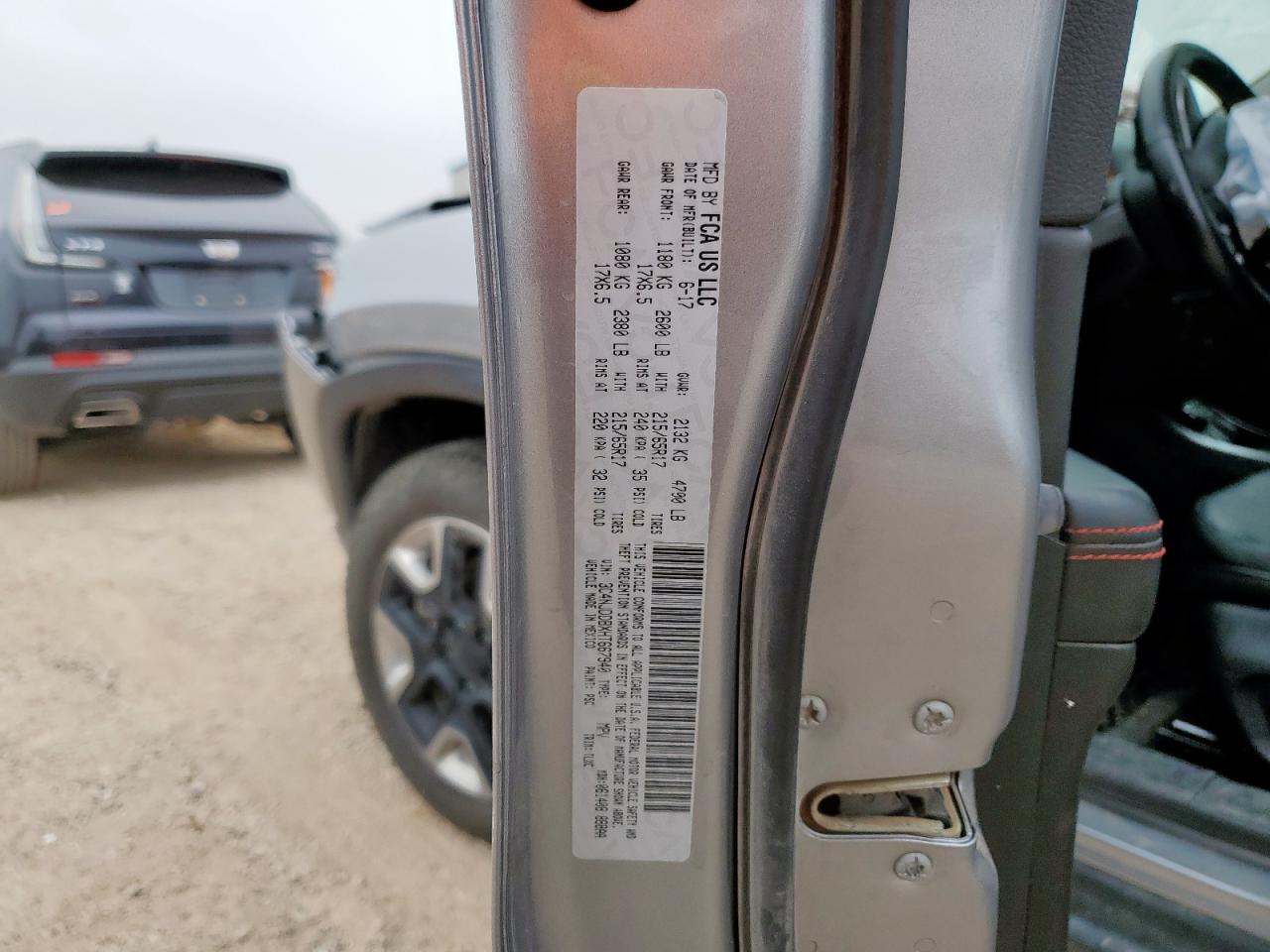 2017 Jeep Compass Trailhawk VIN: 3C4NJDDBXHT667940 Lot: 70814855