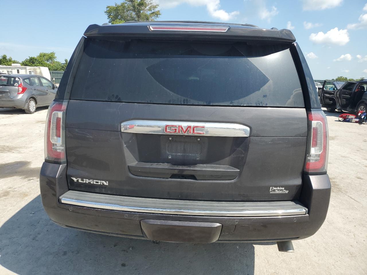 2016 GMC Yukon Denali VIN: 1GKS1CKJXGR334530 Lot: 67998875