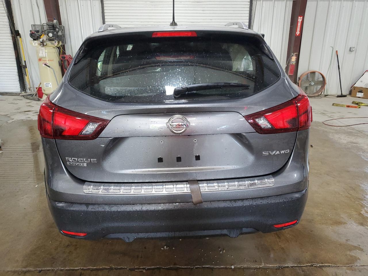 2018 Nissan Rogue Sport S VIN: JN1BJ1CR8JW267880 Lot: 70740465
