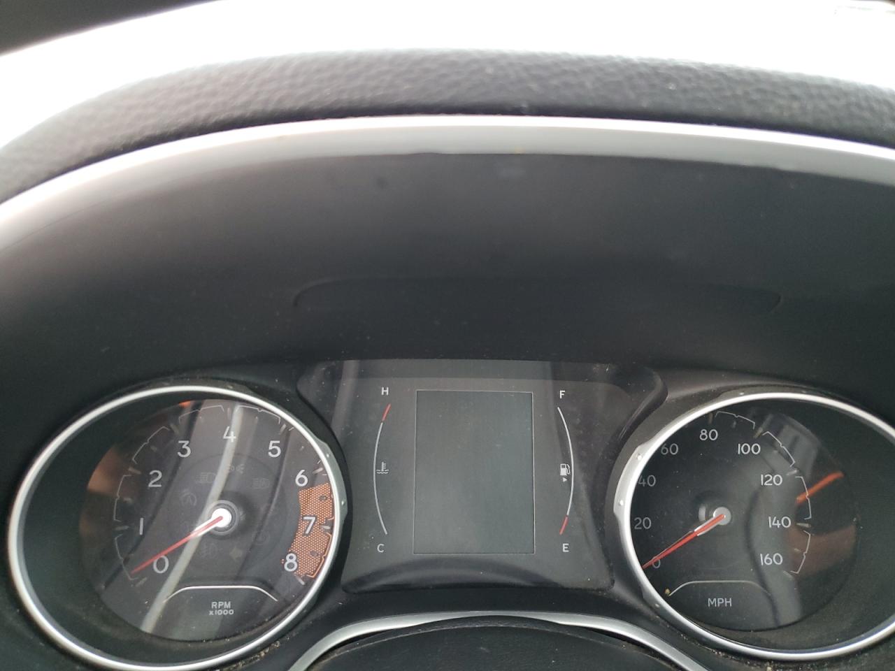 2018 Jeep Compass Sport VIN: 3C4NJCAB8JT303682 Lot: 69050695