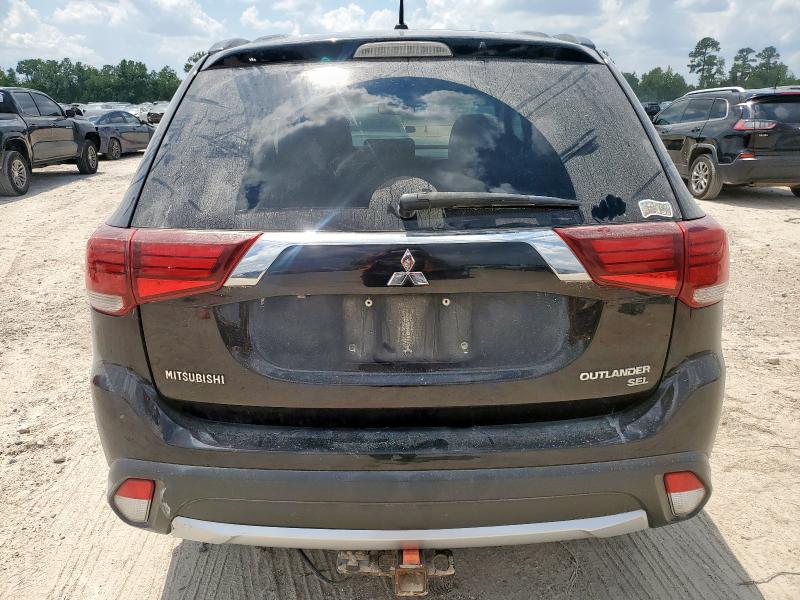  MITSUBISHI OUTLANDER 2016 Черный