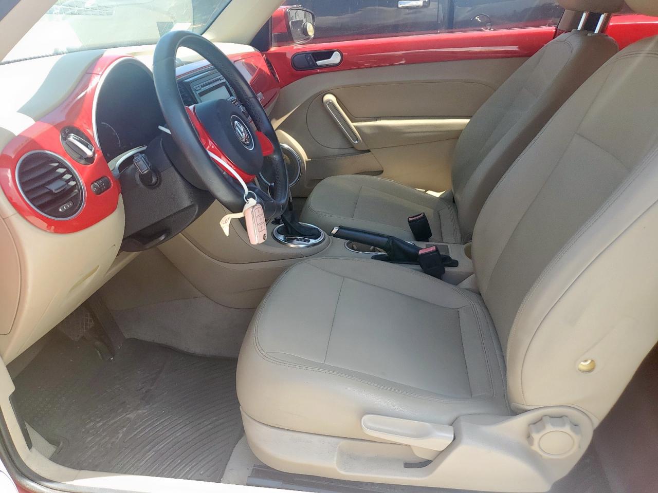 2013 Volkswagen Beetle VIN: 3VWJX7AT1DM647119 Lot: 68709155