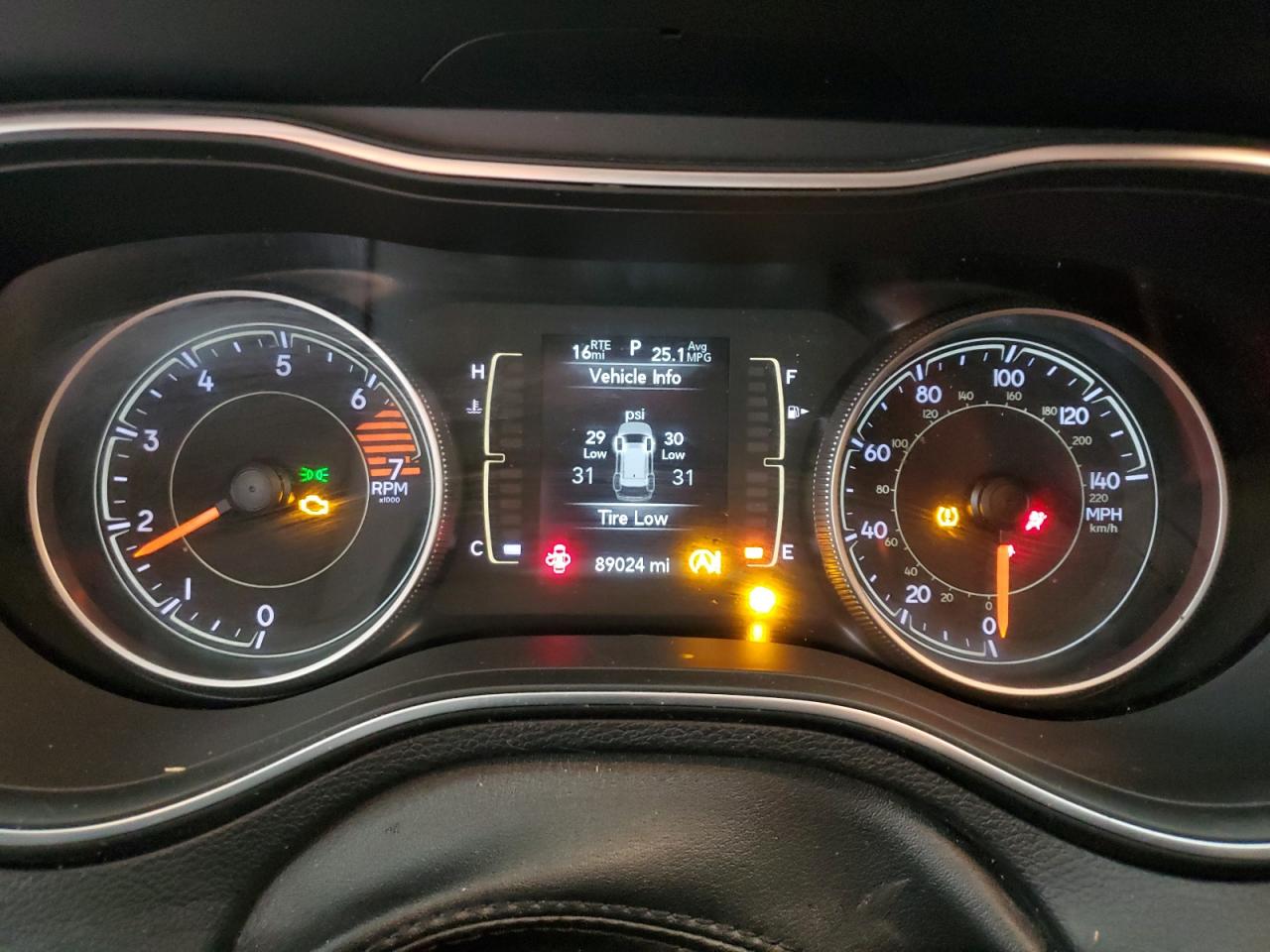 2020 Jeep Cherokee Latitude VIN: 1C4PJLCB7LD648779 Lot: 69874165