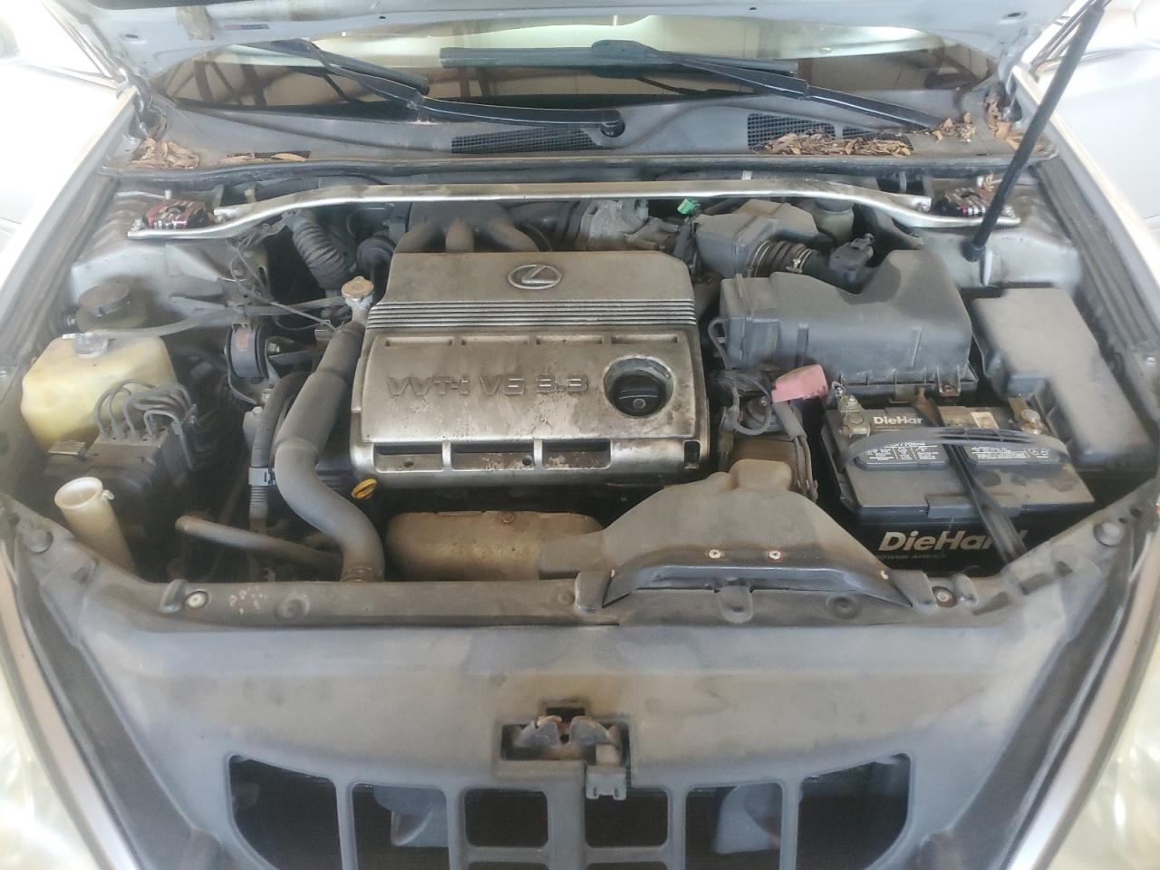 2005 Lexus Es 330 VIN: JTHBA30G355135373 Lot: 68494365