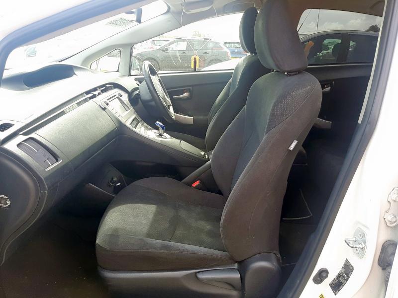 2014 TOYOTA PRIUS T3