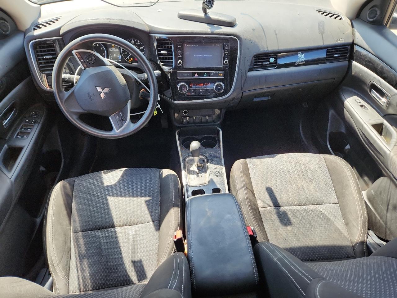 2019 Mitsubishi Outlander Es VIN: JA4AD2A33KZ037534 Lot: 70366845