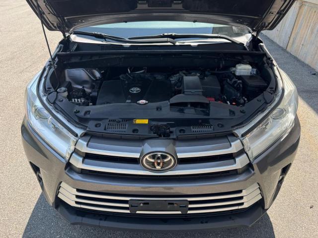  TOYOTA HIGHLANDER 2018 Gray