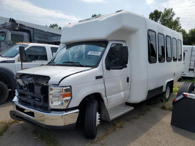 2018 Ford Econoline E350 Super Duty Cutaway Van