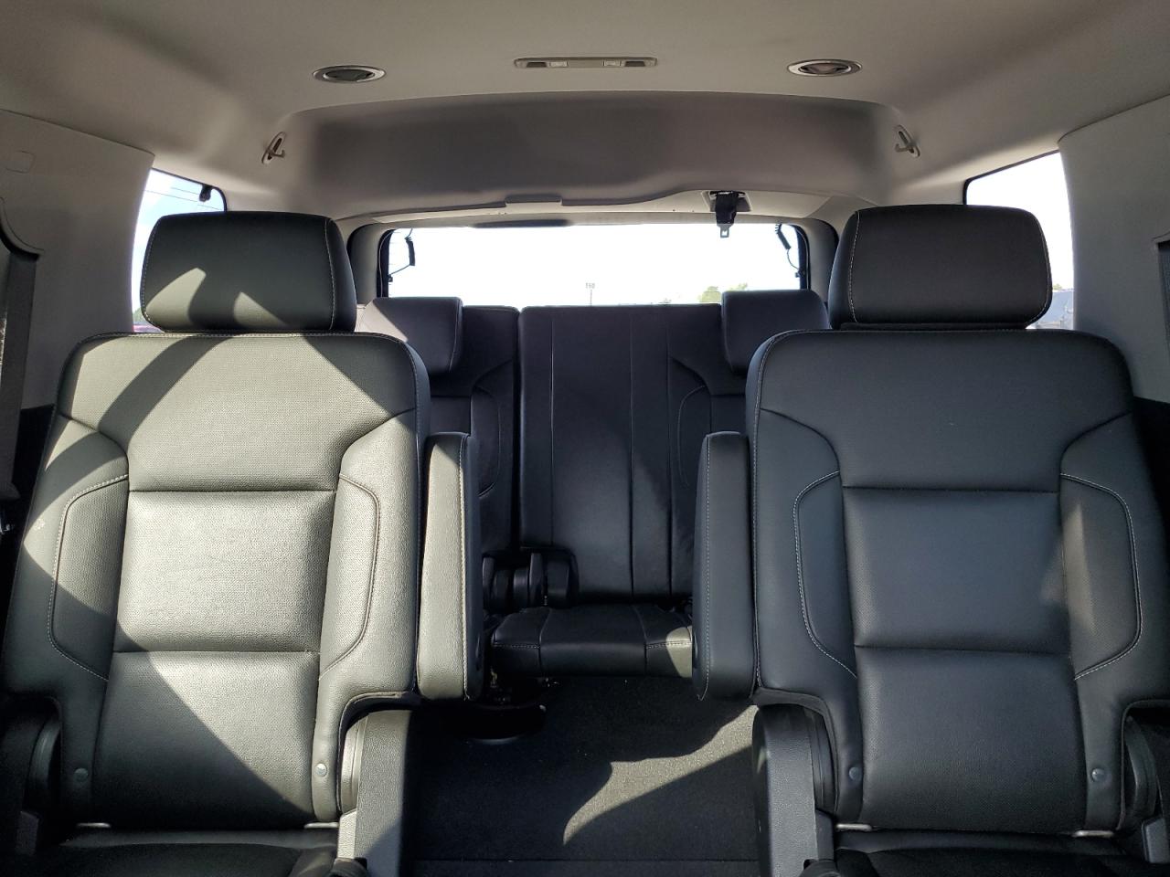 2020 Chevrolet Tahoe C1500 Premier VIN: 1GNSCCKC4LR102689 Lot: 70174355