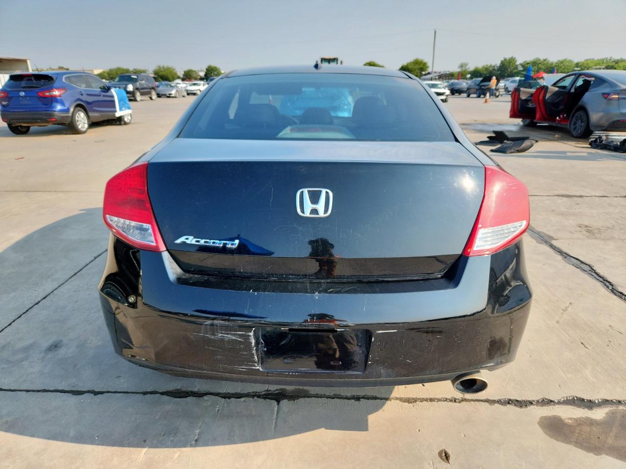 2011 Honda Accord Exl VIN: 1HGCS1B86BA003581 Lot: 70321135