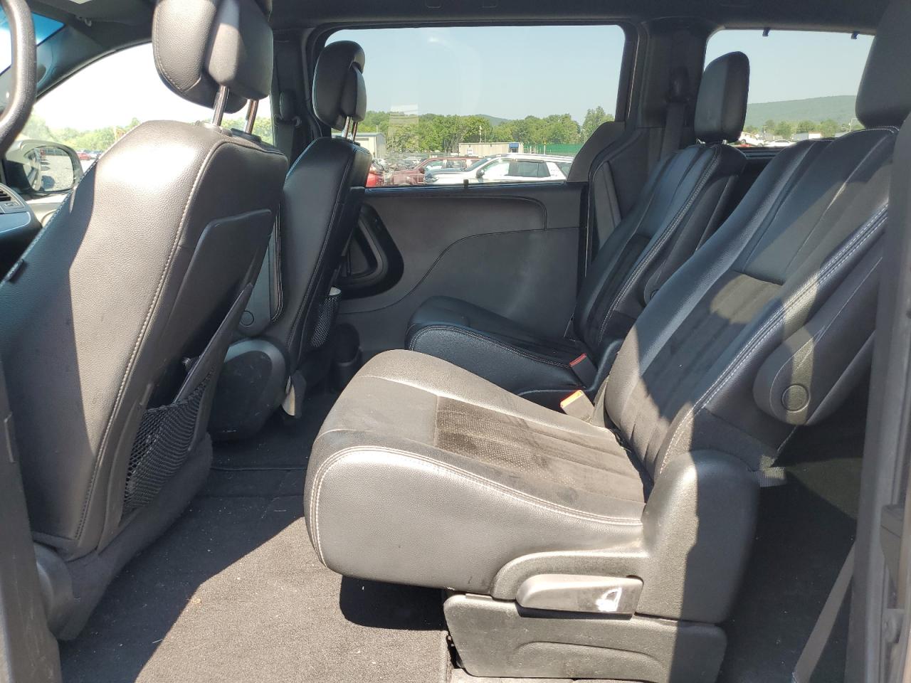 2017 Dodge Grand Caravan Sxt VIN: 2C4RDGCG8HR631268 Lot: 68447925