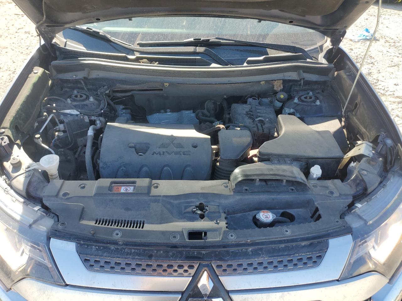 2020 Mitsubishi Outlander Es VIN: JA4AD2A30LZ003861 Lot: 70036355