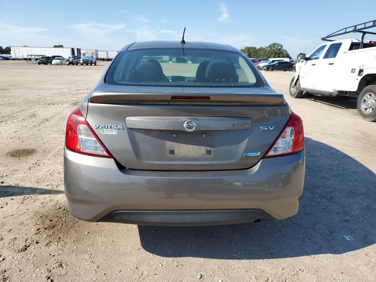 2016 Nissan Versa S VIN: 3N1CN7AP0GL872441 Lot: 70316225