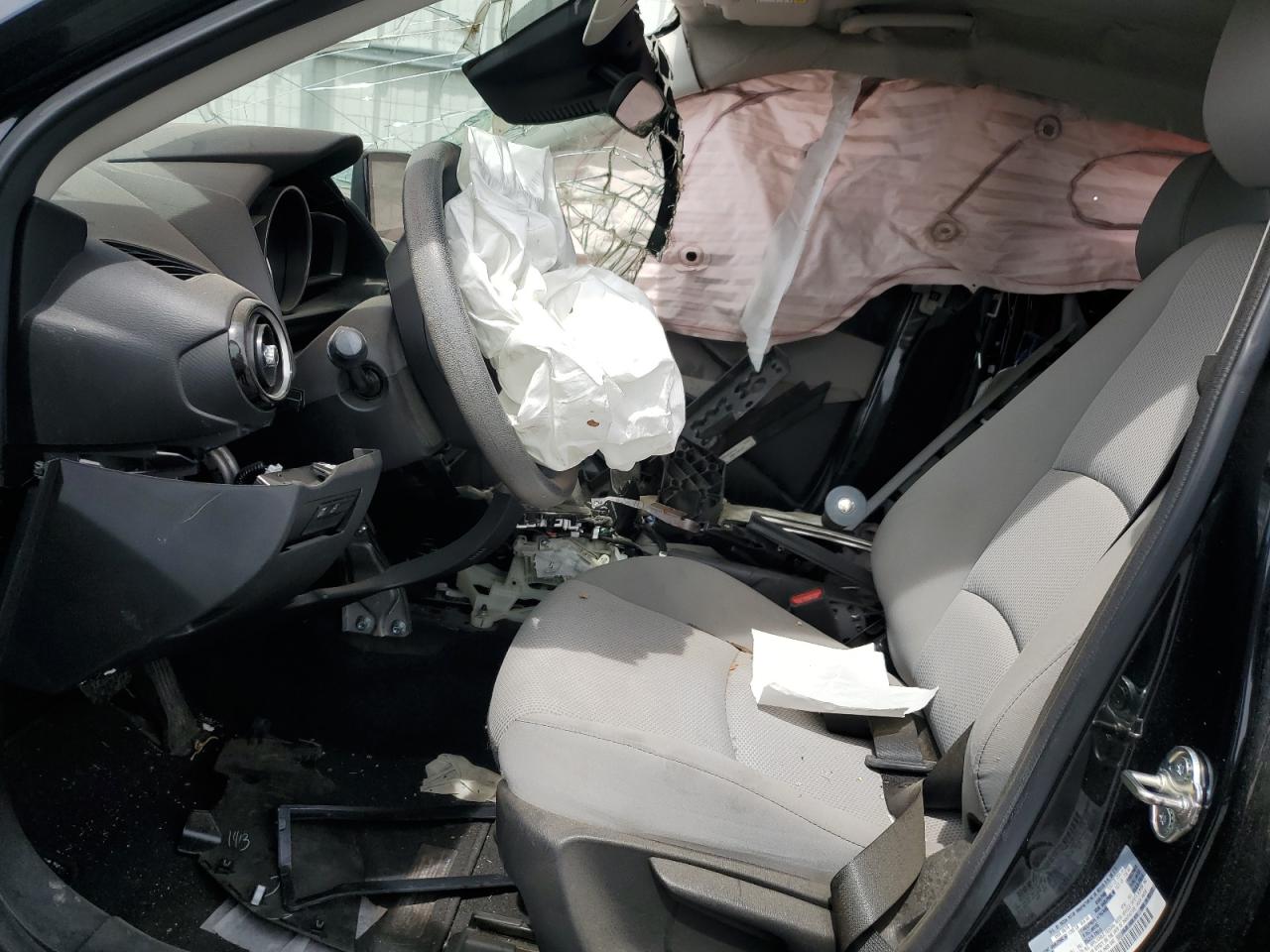 2019 Toyota Yaris L VIN: 3MYDLBYV9KY502200 Lot: 67799965