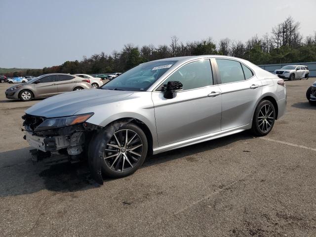  TOYOTA CAMRY 2022 Серебристый