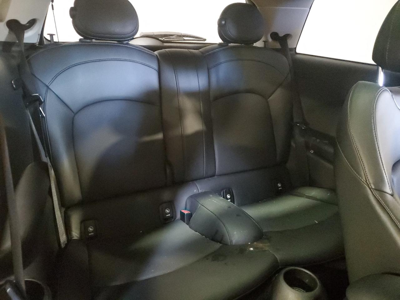 2021 Mini Cooper S VIN: WMWXR5C09M2N05863 Lot: 69428415