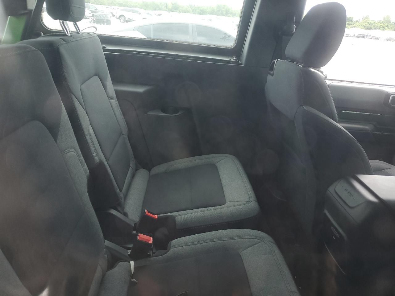 2022 Ford Bronco Base VIN: 1FMDE5AP7NLB79909 Lot: 70059645