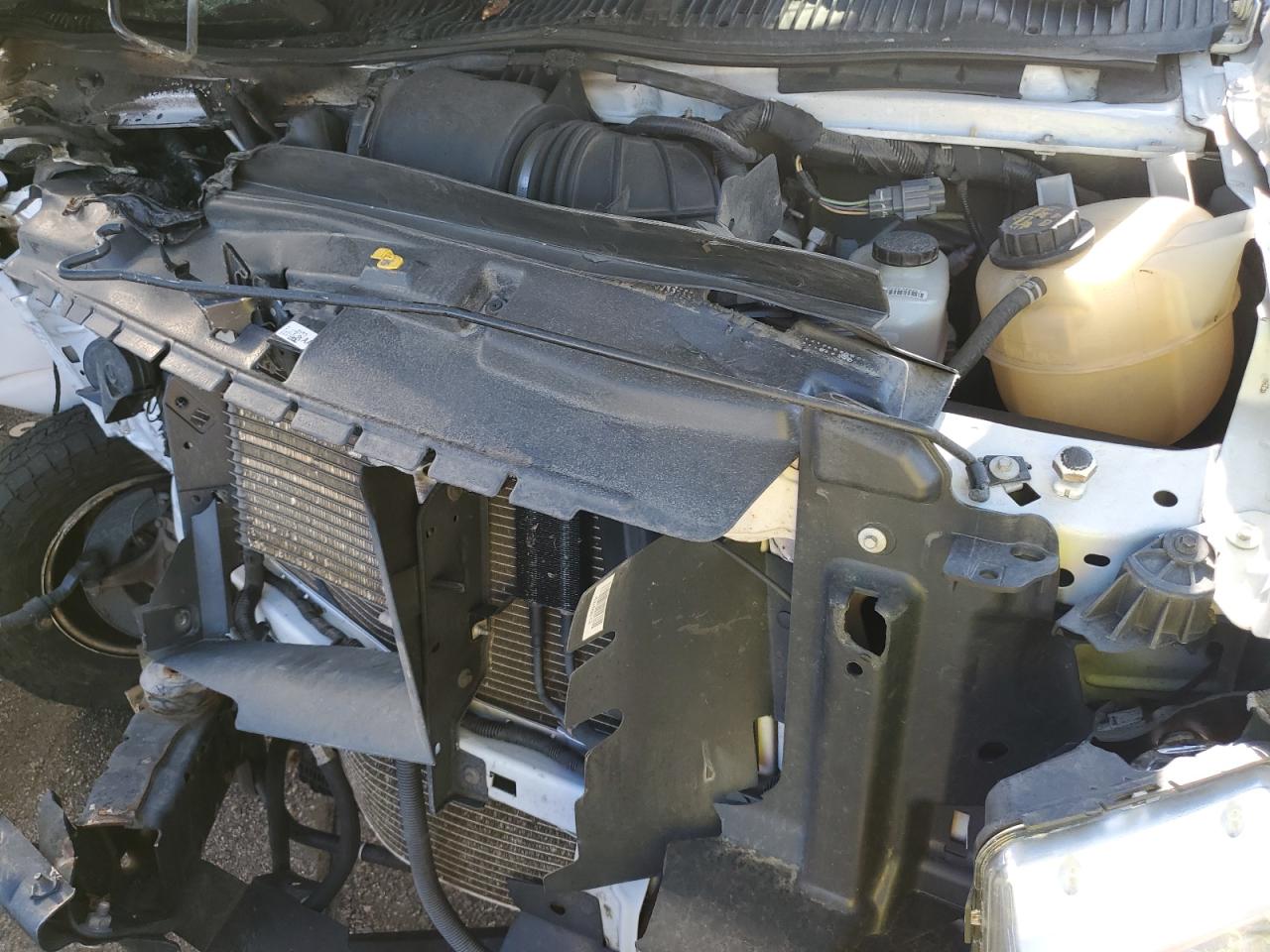 2017 Ford Econoline E350 Super Duty Cutaway Van VIN: 1FDWE3F67HDC75633 Lot: 90120515