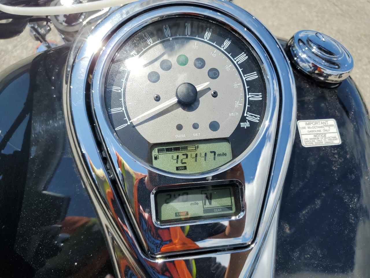 2011 Kawasaki Vn1700 C VIN: JKBVNRC12BA008877 Lot: 69172565