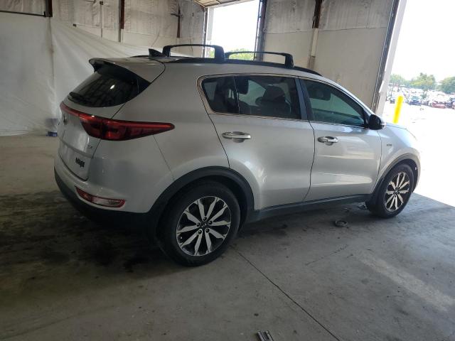  KIA SPORTAGE 2018 Srebrny