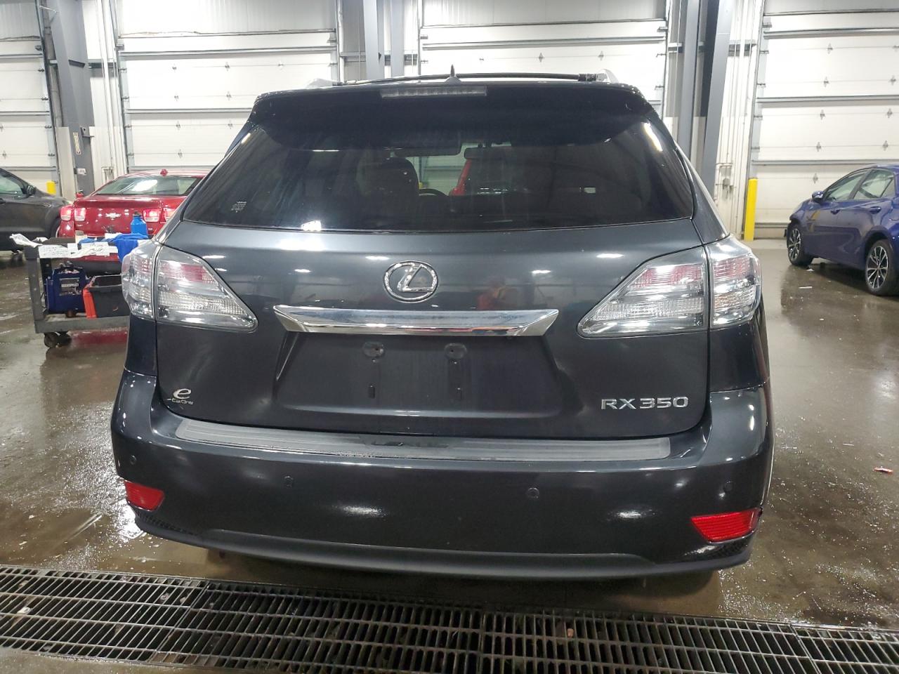 2011 Lexus Rx 350 VIN: JTJZK1BA7B2004340 Lot: 69019165