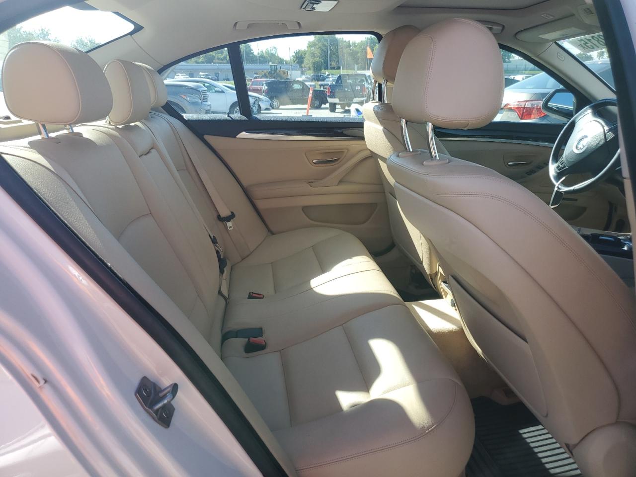 2014 BMW 528 Xi VIN: WBA5A7C53ED619076 Lot: 69782815