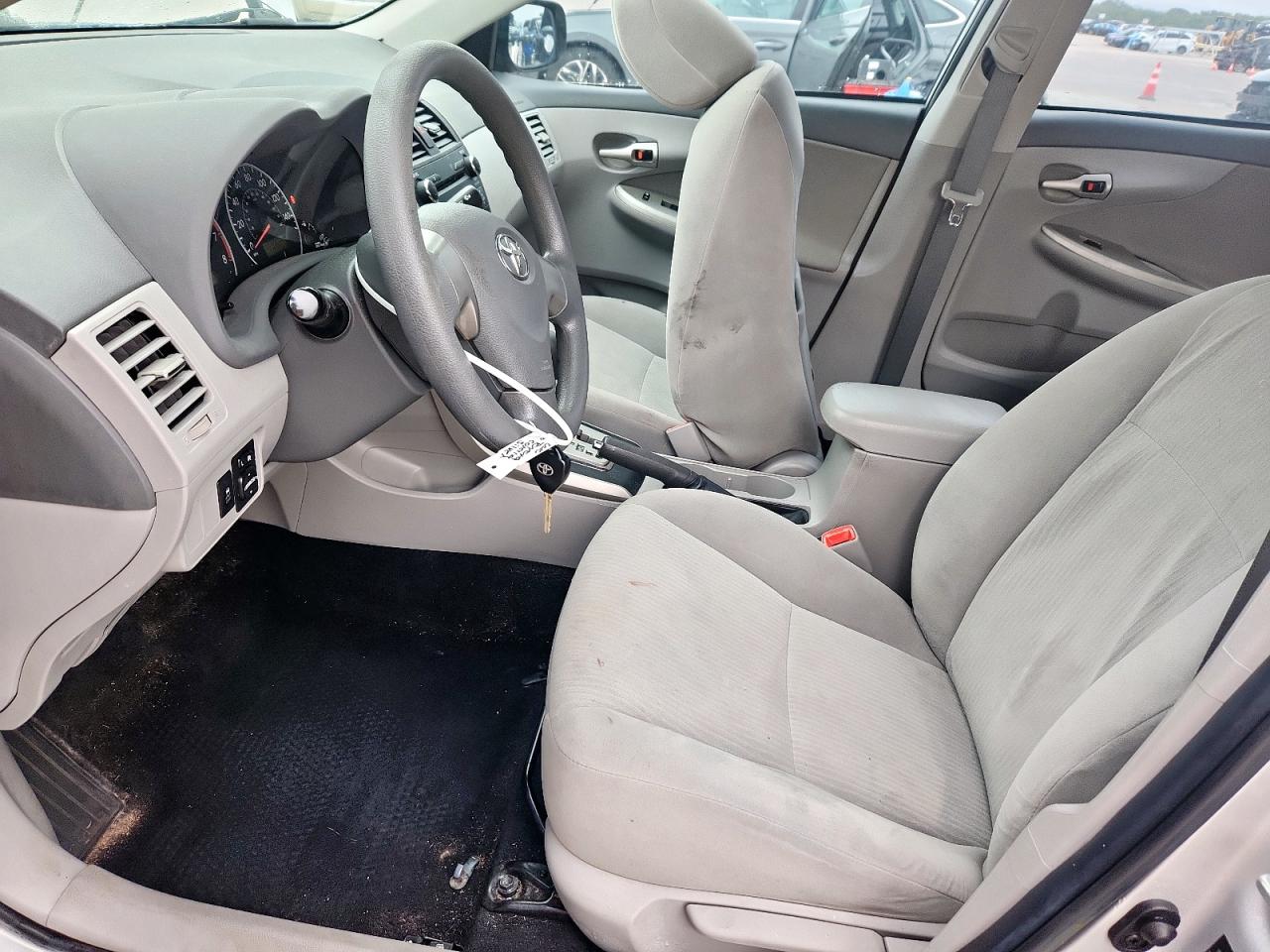 2010 Toyota Corolla Base VIN: 2T1BU4EE5AC484196 Lot: 70660485