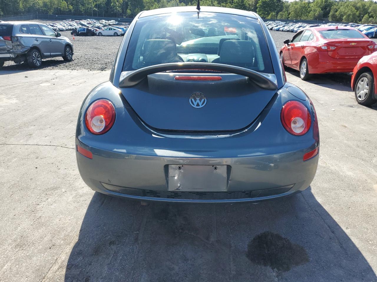 2007 Volkswagen New Beetle 2.5L VIN: 3VWEW31C77M522000 Lot: 70344285