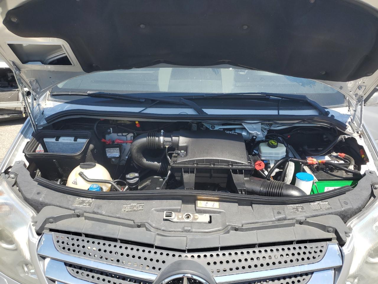 2014 Road Motorhome VIN: WDAPF4CD8E5842276 Lot: 67969505