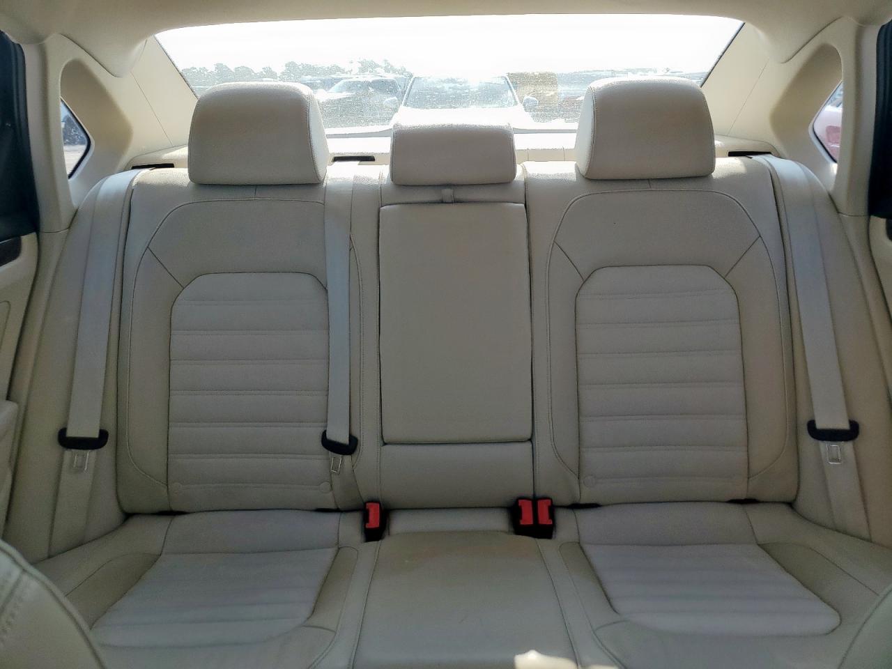 2012 Volkswagen Passat Sel VIN: 1VWCN7A37CC043458 Lot: 69868695