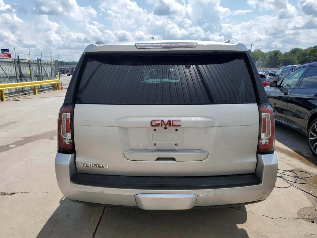 2015 GMC Yukon Slt VIN: 1GKS2BKC9FR682715 Lot: 68433825