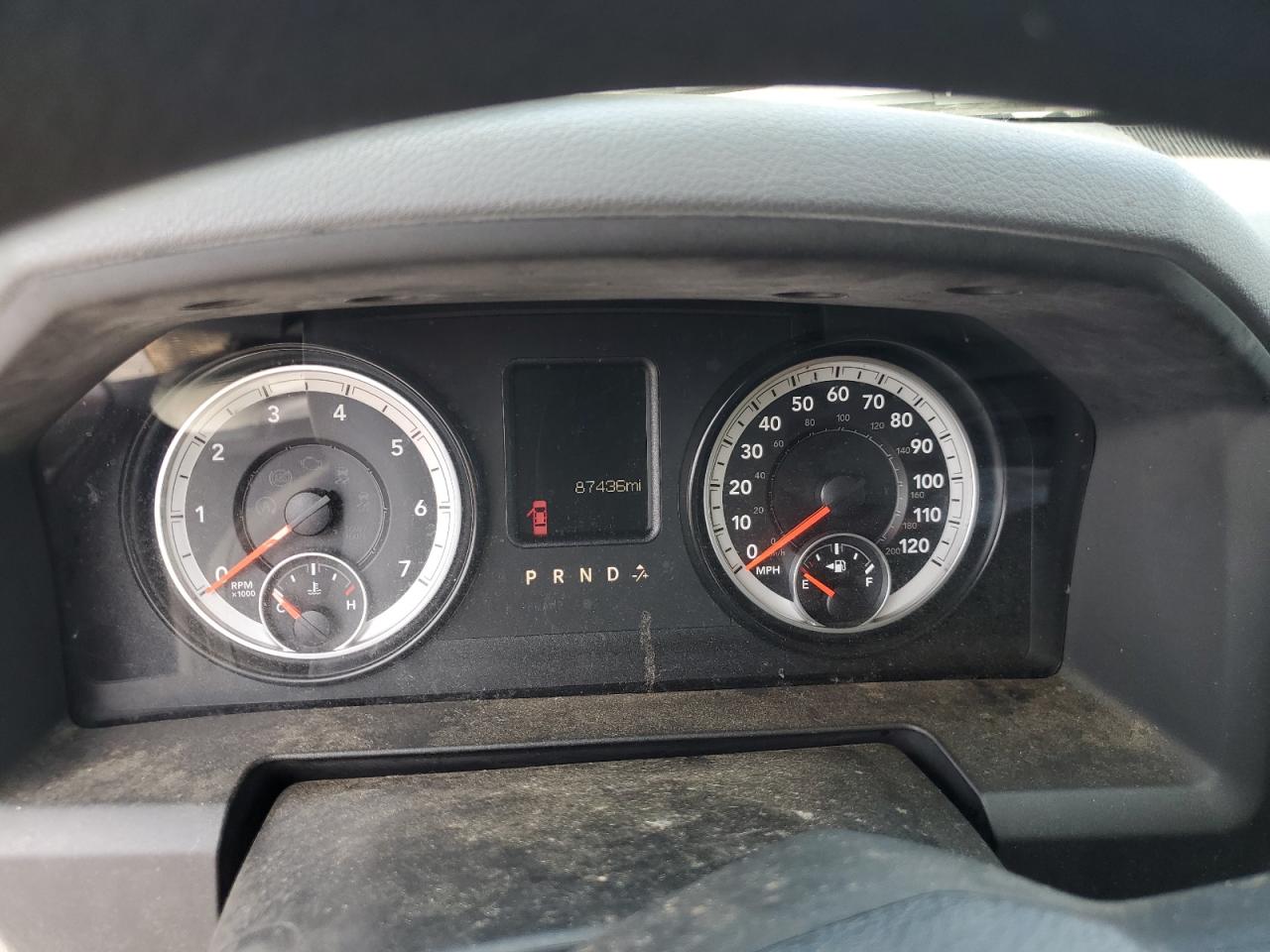 2015 Ram 1500 St VIN: 3C6JR6ATXFG698733 Lot: 70468405