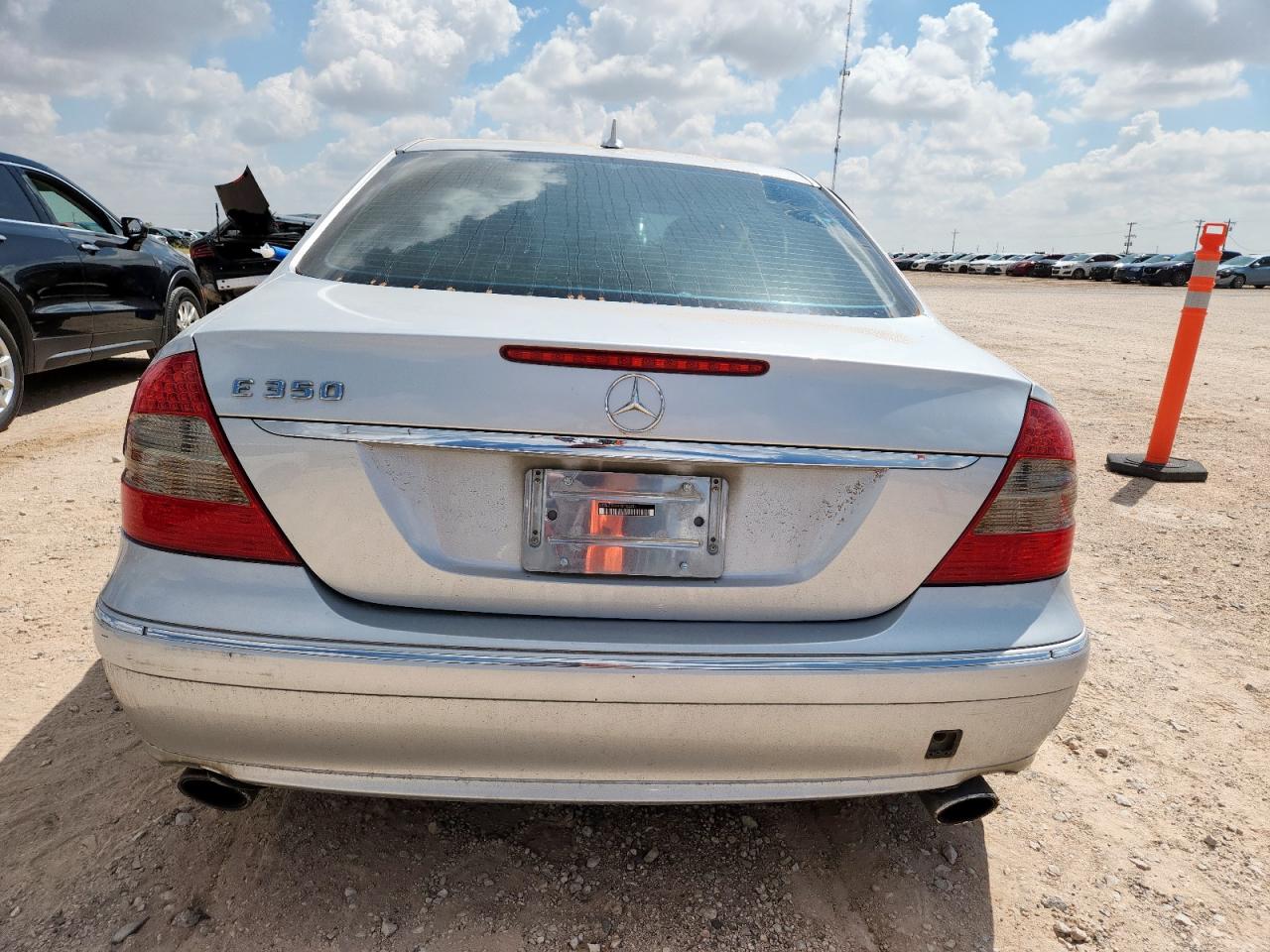 2007 Mercedes-Benz E 350 VIN: WDBUF56XX7B152351 Lot: 70710825