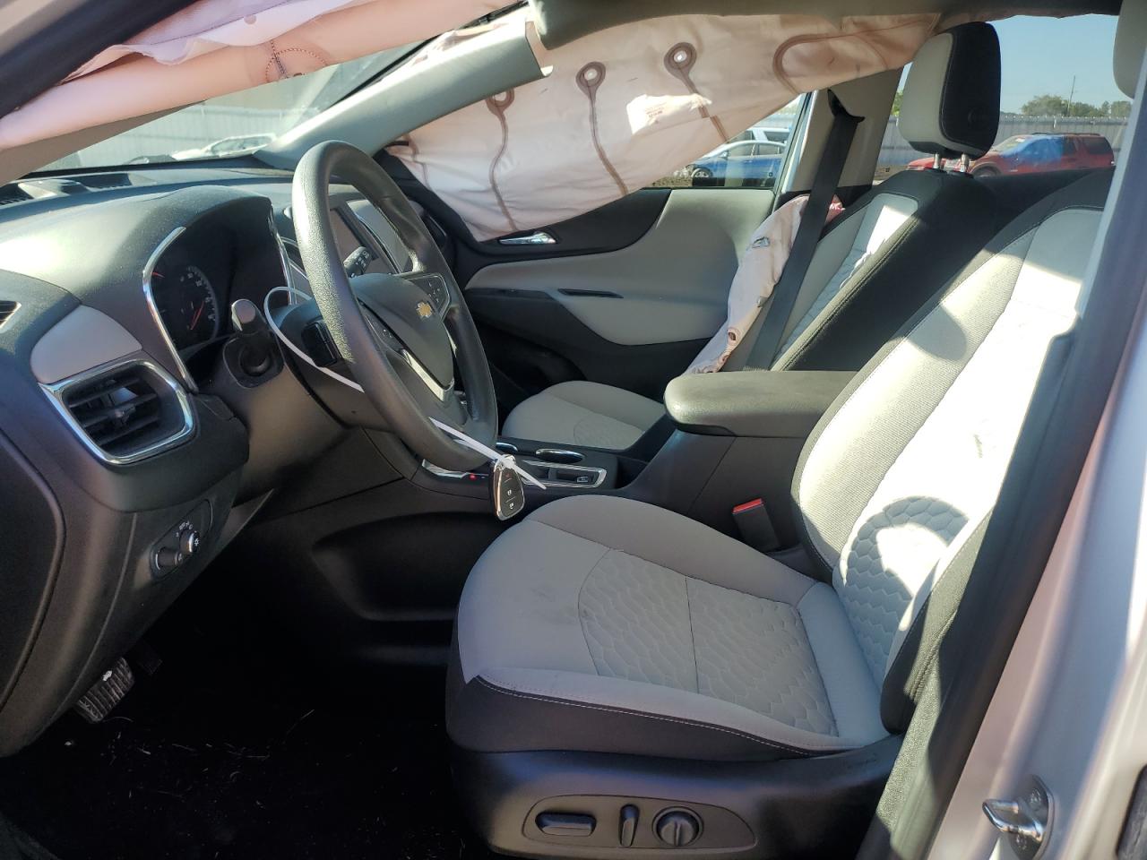 2020 Chevrolet Equinox VIN: 2GNAXFEV1L6154954 Lot: 69322395