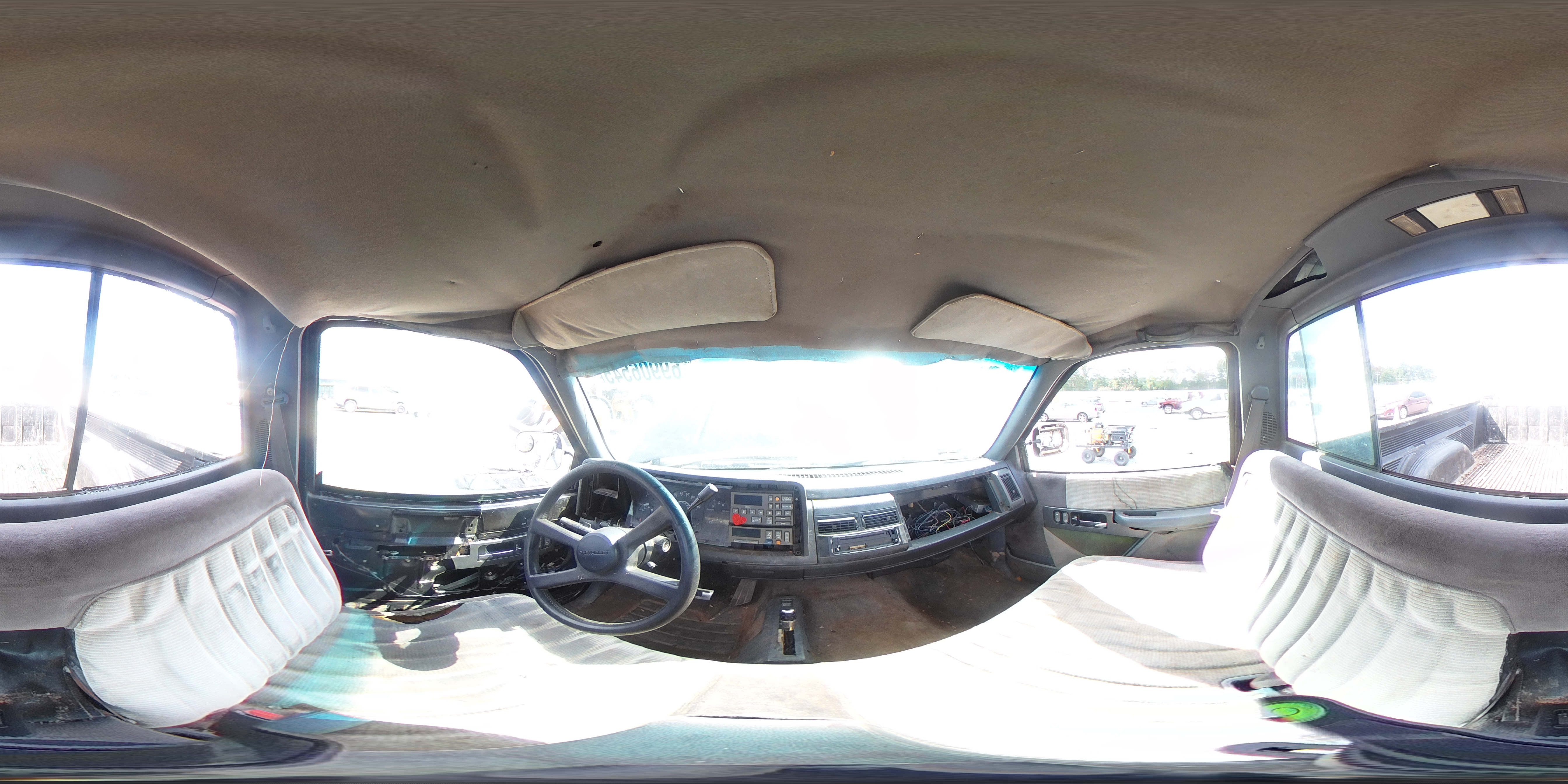 1990 Chevrolet Gmt-400 K1500 VIN: 1GCDK14KXLZ207783 Lot: 69906545